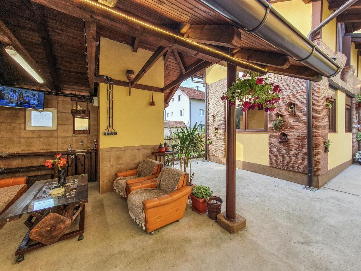 Brick Apartment Bajina Basta Eksteriør bilde